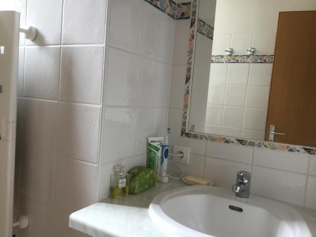 Appartement Typique,Chaleureux Et Pratique شامونكس المظهر الخارجي الصورة